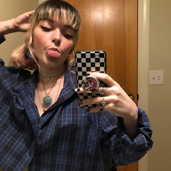 Meet your Posher, Destiny - Picture 3 of 7